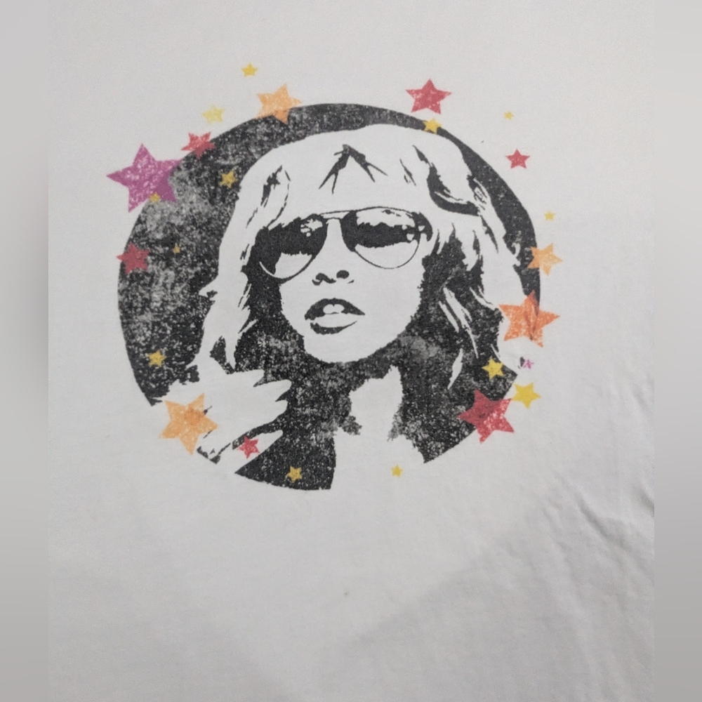 Stevie Nicks Fleetwood Mac White T-shirt With Colorful Graphic On Front Medium